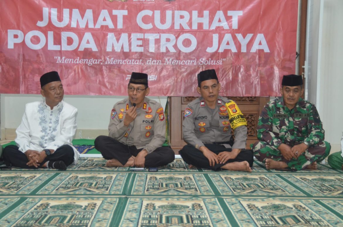 SHOLAT SHUBUH KELILING DAN JUMAT CURHAT DI MASJID JAMI AL BARKAH SUKMAJAYA TAJURHALANG BERSAMA KASAT BINMAS POLRESTRO DEPOK