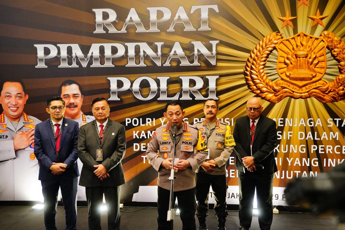 Kapolri Tekankan Persatuan-Kesatuan Modal Utama Wujudkan Indonesia Emas 2045 di Rapim Polri