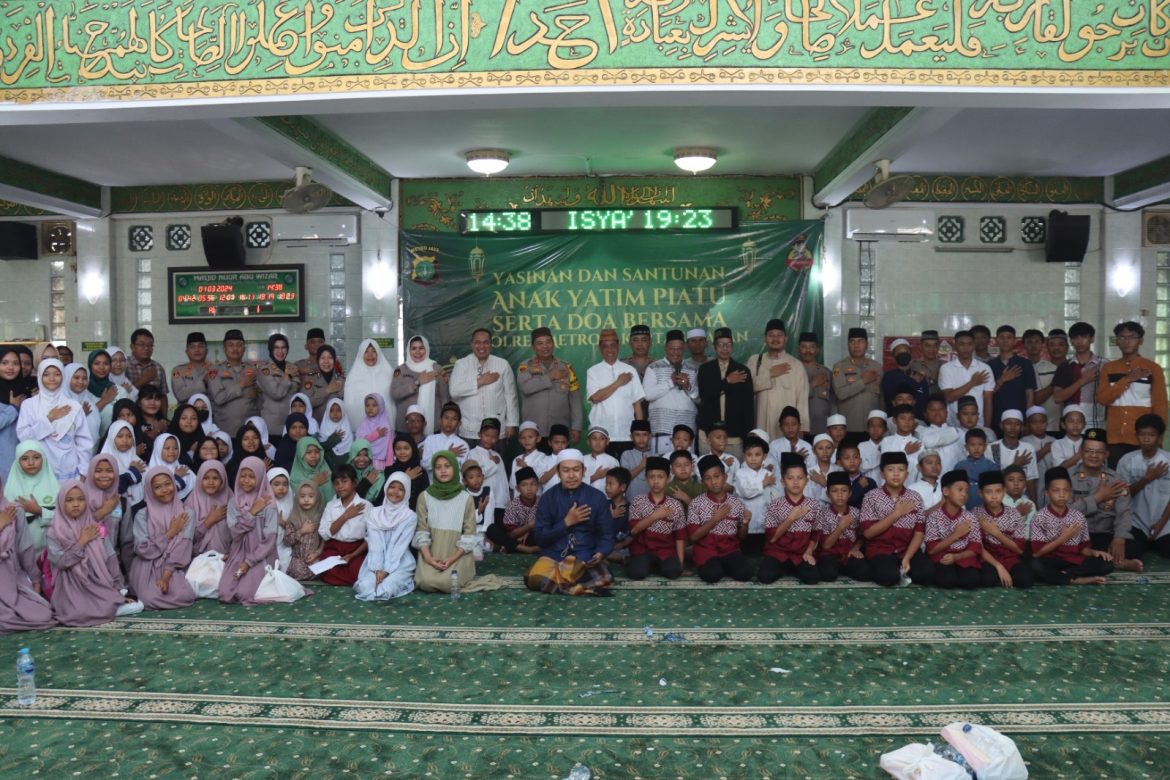 Sambut Bulan Suci Ramadhan, Polres Metro Jakarta Selatan Gelar Doa Bersama Dan Santunan Anak Yatim.