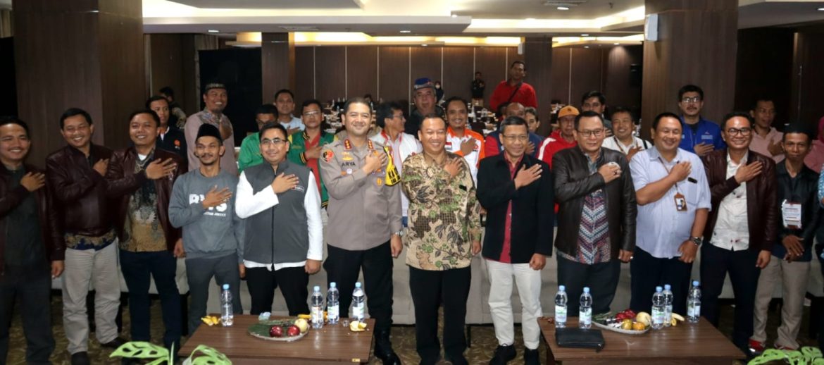 Kapolres Metro Depok Hadiri Rapat Pleno Terbuka Rekapitulasi Penghitungan Hasil Perolehan Suara Pemilu Tahun 2024 Tingkat Kota Depok