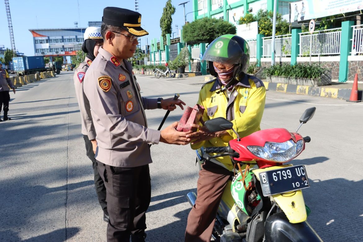 Ramadhan Peduli Polres Pelabuhan Tanjung Priok