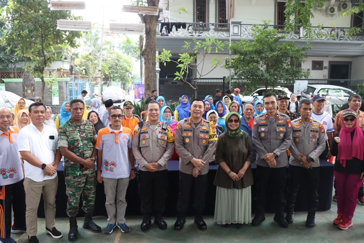 Jum’at Curhat Kapolres Metro Jakarta Pusat Gelar Bakti Polri Presisi Bersama Warga