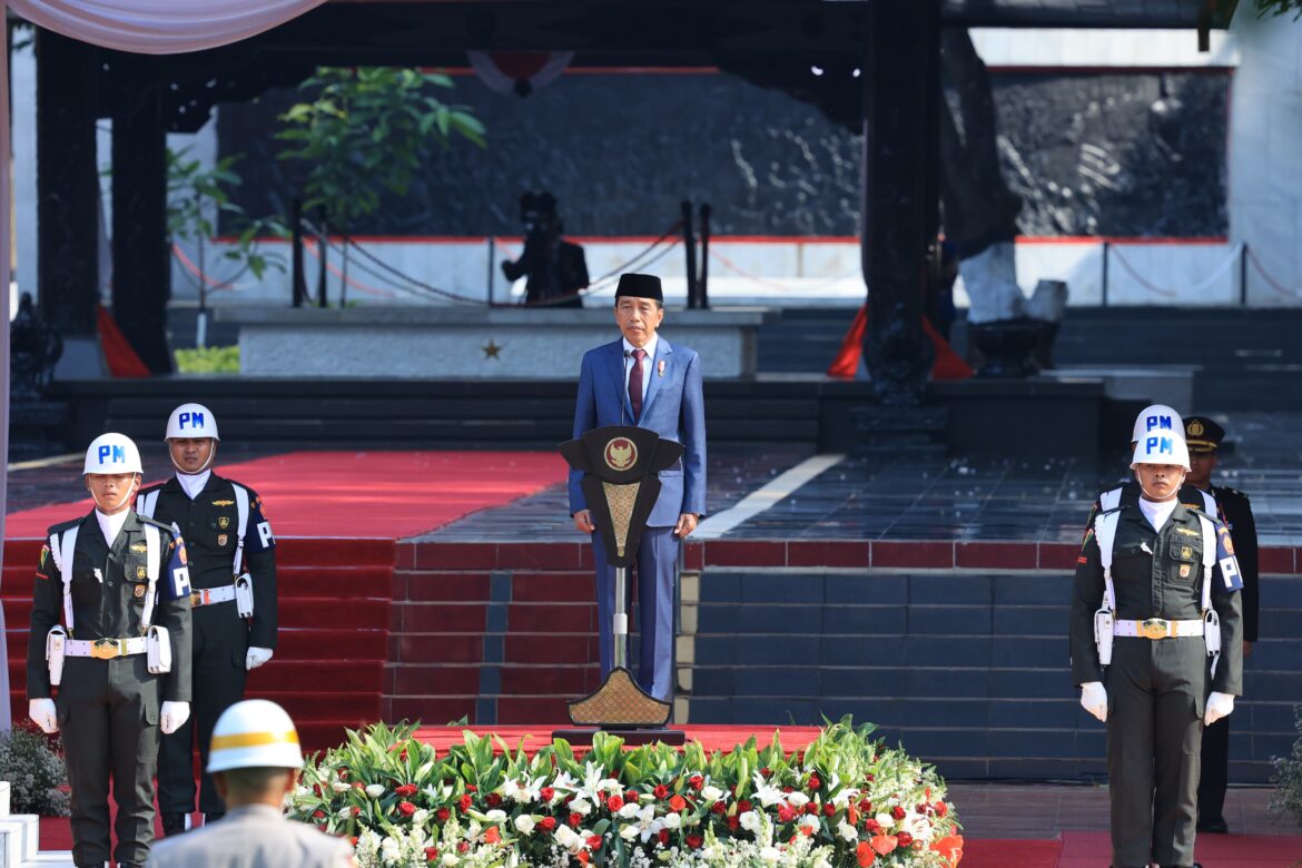 Presiden Jokowi Pimpin Upacara Hari Kesaktian Pancasila di Lubang Buaya, Kapolri Turut Mendampingi