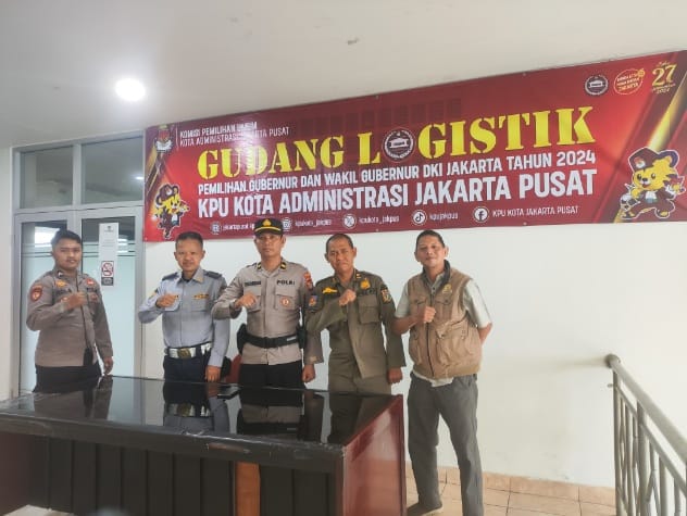 Panit Samapta Polsek Johar Baru Bersama Anggota Samapta, Satpol. PP, Dishub dan FKDM, Pengamanan Gudang Logistik Pilkada