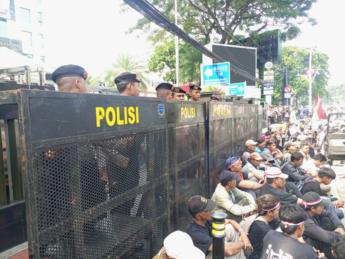 Polri Terjunkan 918 Personel Gabungan, Amankan Aksi Nelayan di KKP