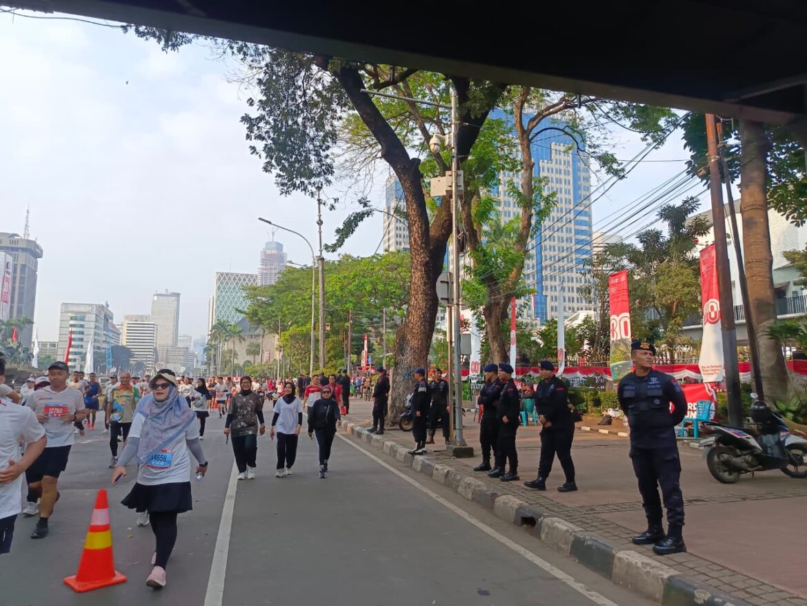 Brimob Polda Metro Jaya turut amankan Merdeka Run 8K di Depan Istana Negara