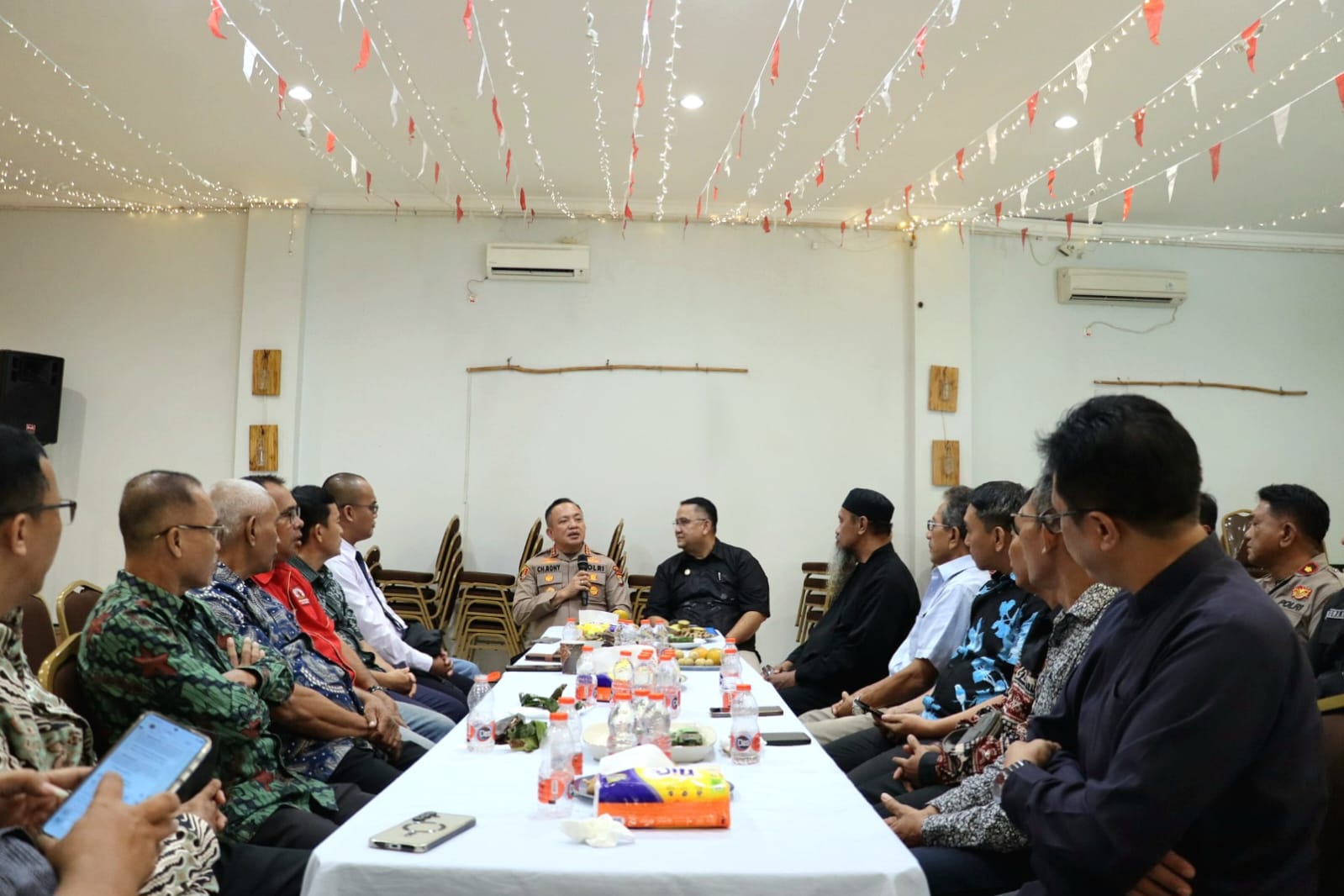 Kapolres Metro Depok Pererat Silaturahmi dengan Pimpinan Gereja, Wujudkan Kamtibmas Kondusif di Kota Depok